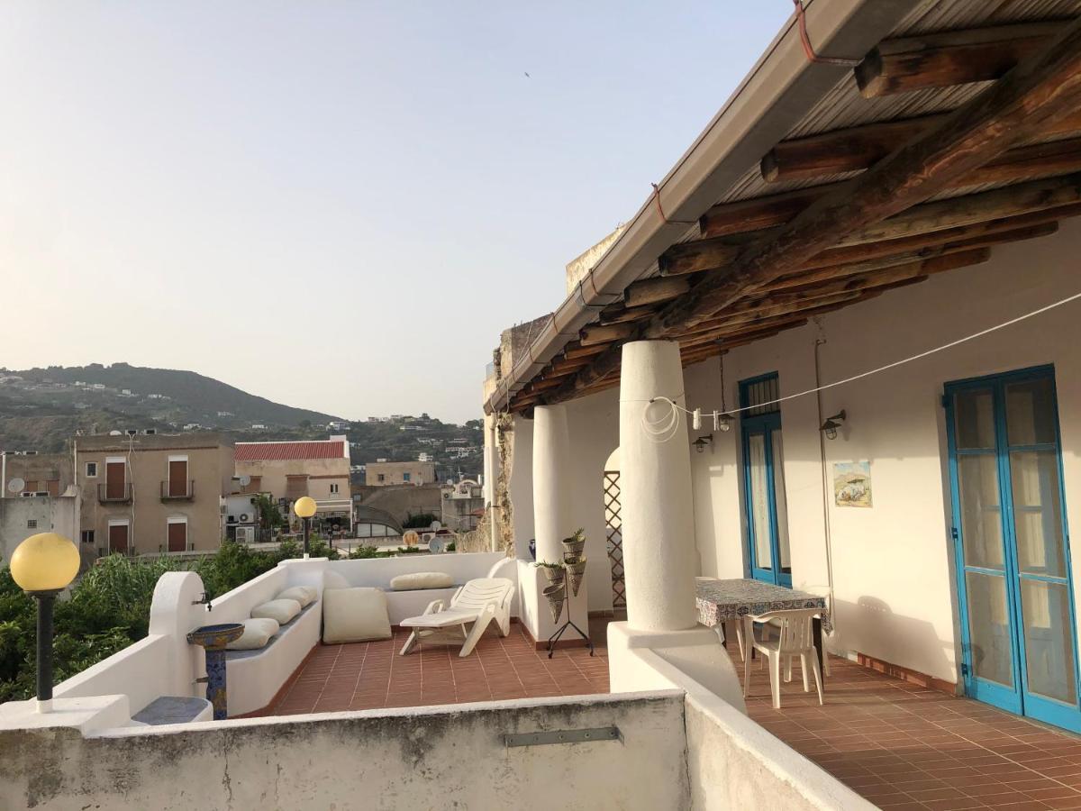 Isola - Lipari Centro Storicoヴィラ エクステリア 写真